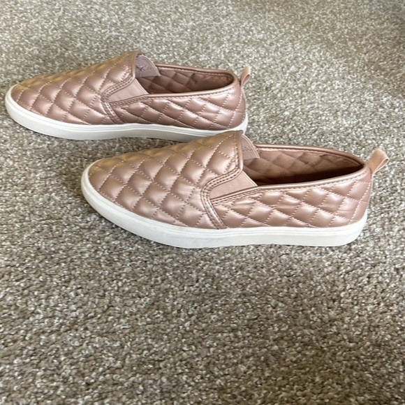 WEST LOOP Comfort Loafers - Picture 4 of 8